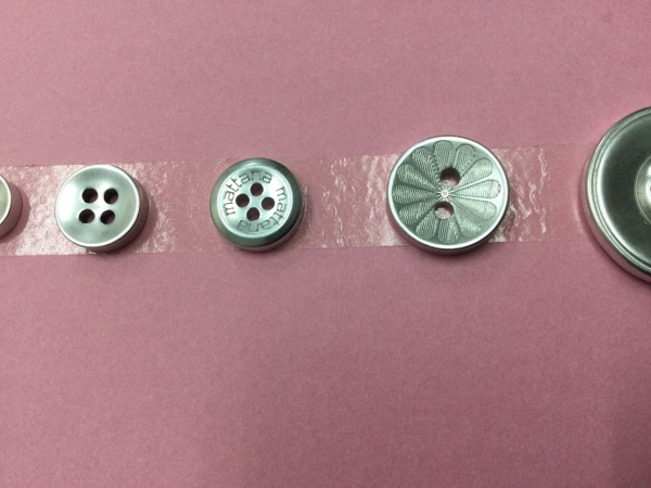 Khuy, nút, cúc kim loại - Nút Nhựa Việt Thuận - Công Ty Liên Doanh Sản Xuất Nút Nhựa Việt Thuận